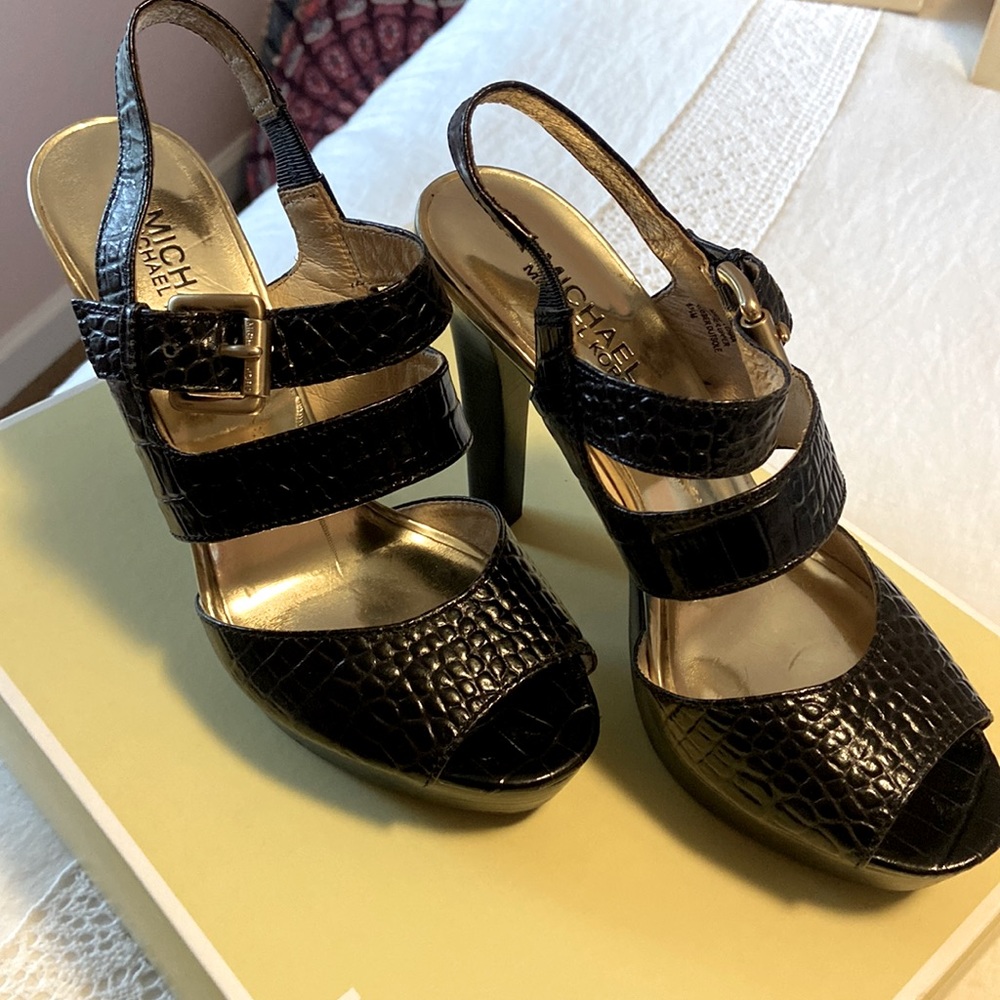 MICHAEL Michael Kors Platform Wedge Black Sandals